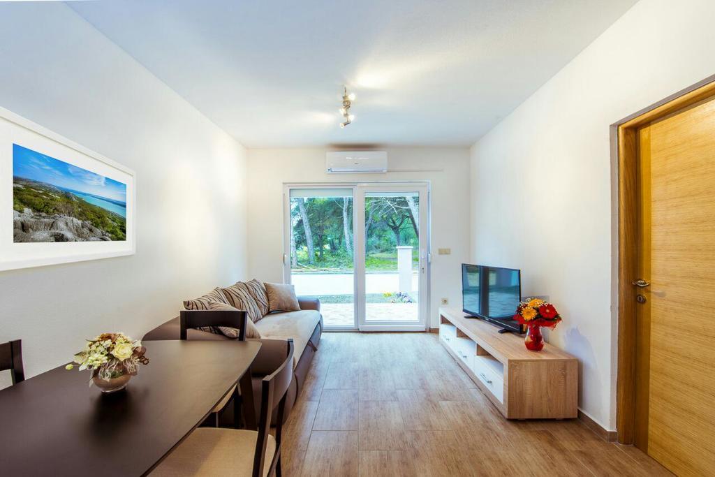 Apartment Lili Биоград-на-Мору Экстерьер фото